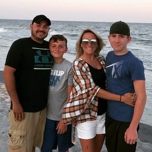 Meet your Posher, Shanine